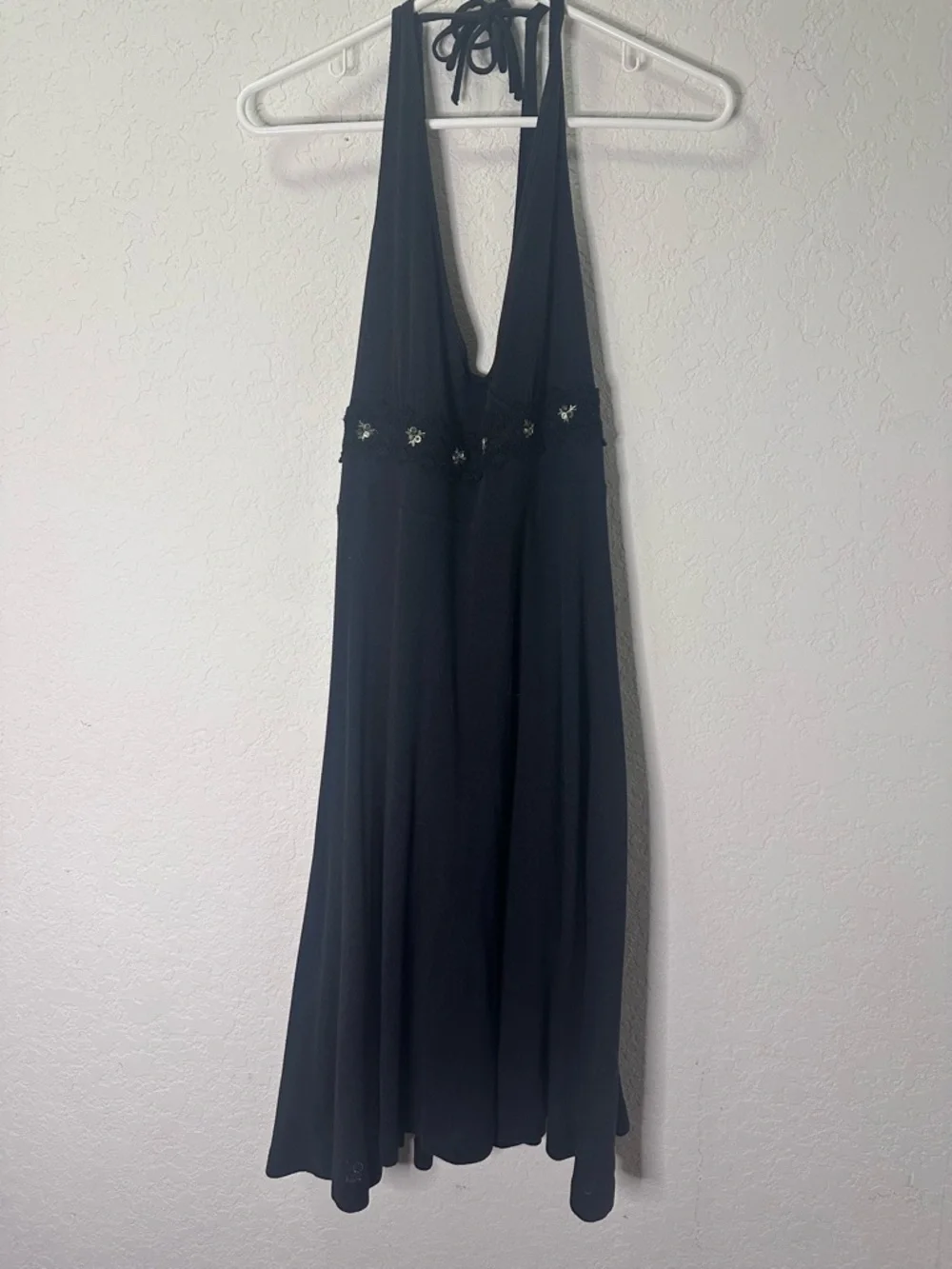 Free people Chic Black Backless Halter Maxi Dress with Embellished Waist - Picture 1 of 5